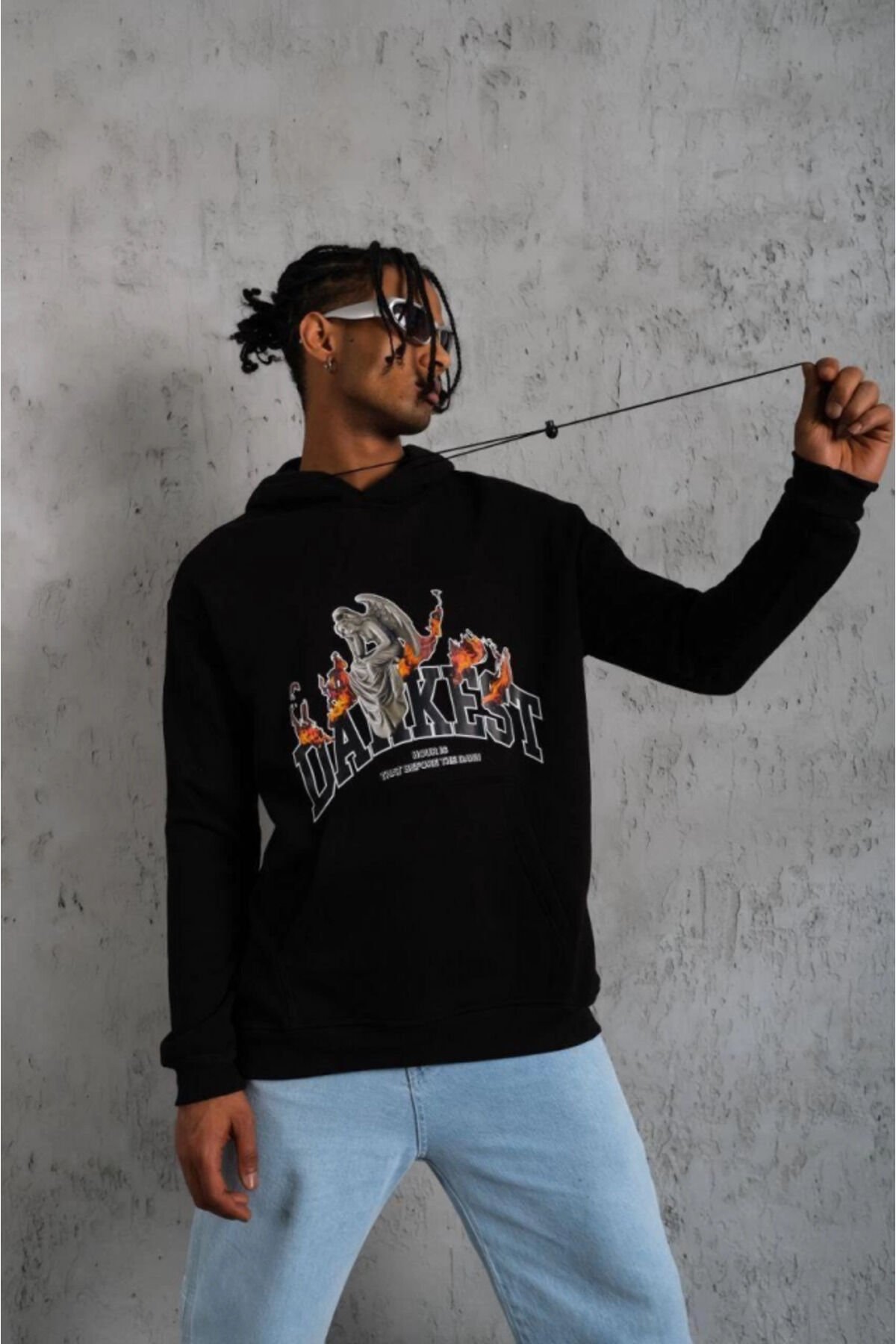 Aesco Erkek Oversize Kapüşonlu Sweatshirt – Siyah Renk Üç İplik İçi Pamuklu Kanguru Cepli Baskılı Ho